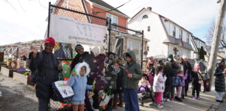 Spreading Joy During the Holiday Season In Southeast Queens