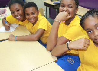 Building Up Love : Sixth grade girls launch fundraiser for Hurricane Irma relief