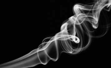 How Smoking Affects Teens. By: Madalin Clarke
