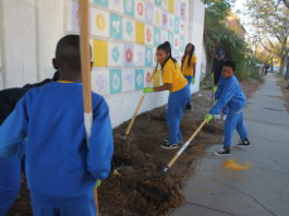 It Is Important To Keep Our Community Clean. By: Jada Whitfield
