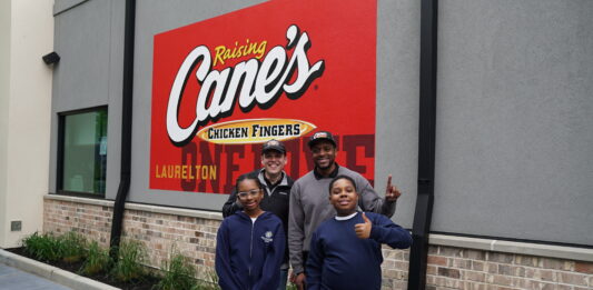 One Love- Raising Canes Opens A New Restaurant in Laurelton